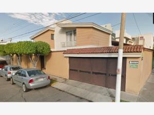Casa en venta en La Calma, Zapopan — foto 3 de 14