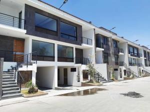 Casa en venta en Bosques del Alba I, Cuautitlán Izcalli — foto 2 de 24