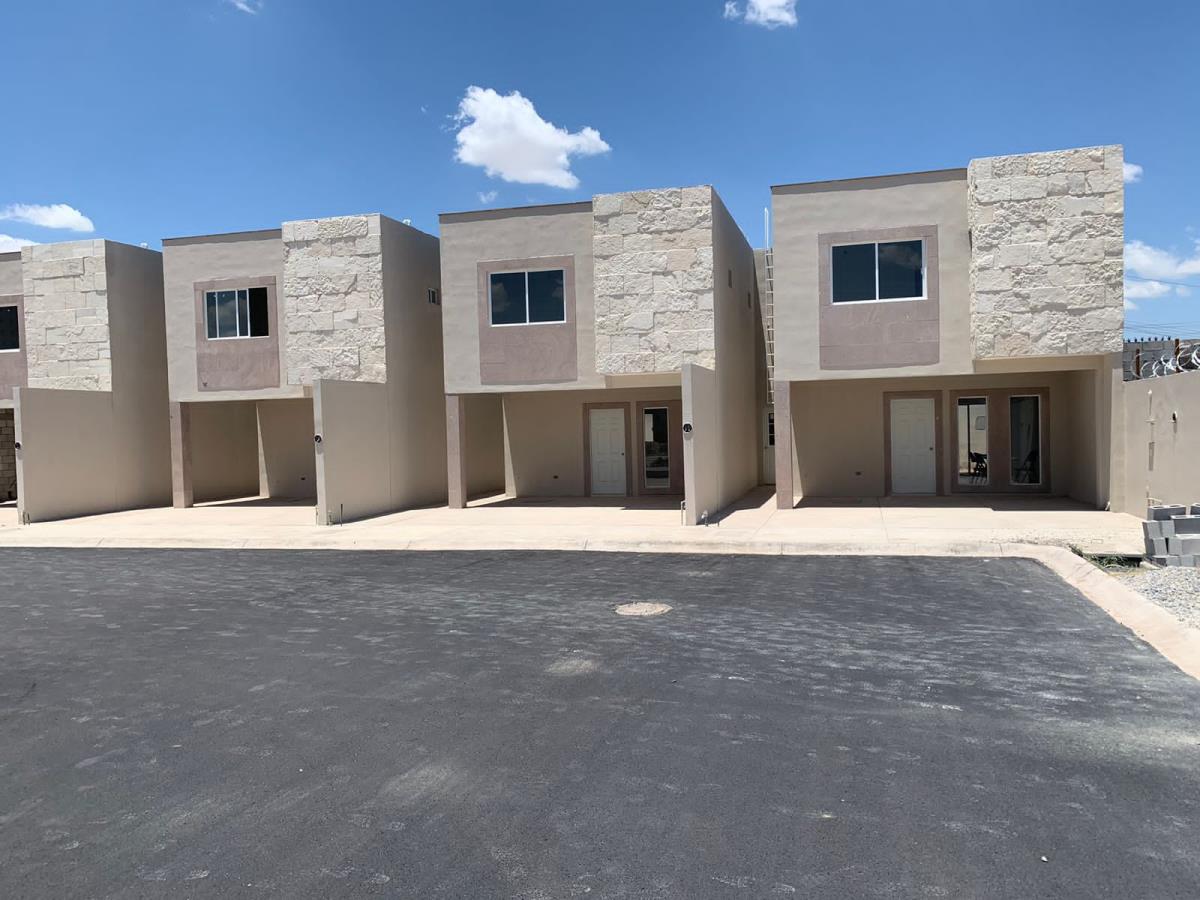 Casa en venta en Villa California, Torreón — foto 1 de 15