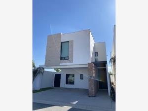 Casa en venta en Residencial Senderos, Torreón — foto 2 de 25