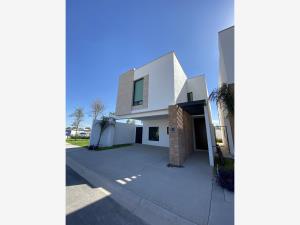 Casa en venta en Residencial Senderos, Torreón — foto 3 de 25