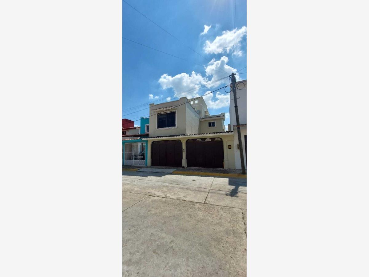 Casa en venta en San Jorge III, Centro — foto 1 de 17