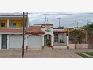 Casa en venta en Tulipanes, Culiacán — foto 2 de 6