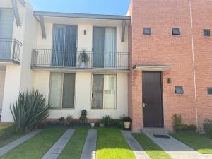 Casa en venta en Puerta de Piedra, Corregidora — foto 2 de 23