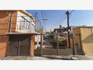Casa en Altavilla, Ecatepec de Morelos, México