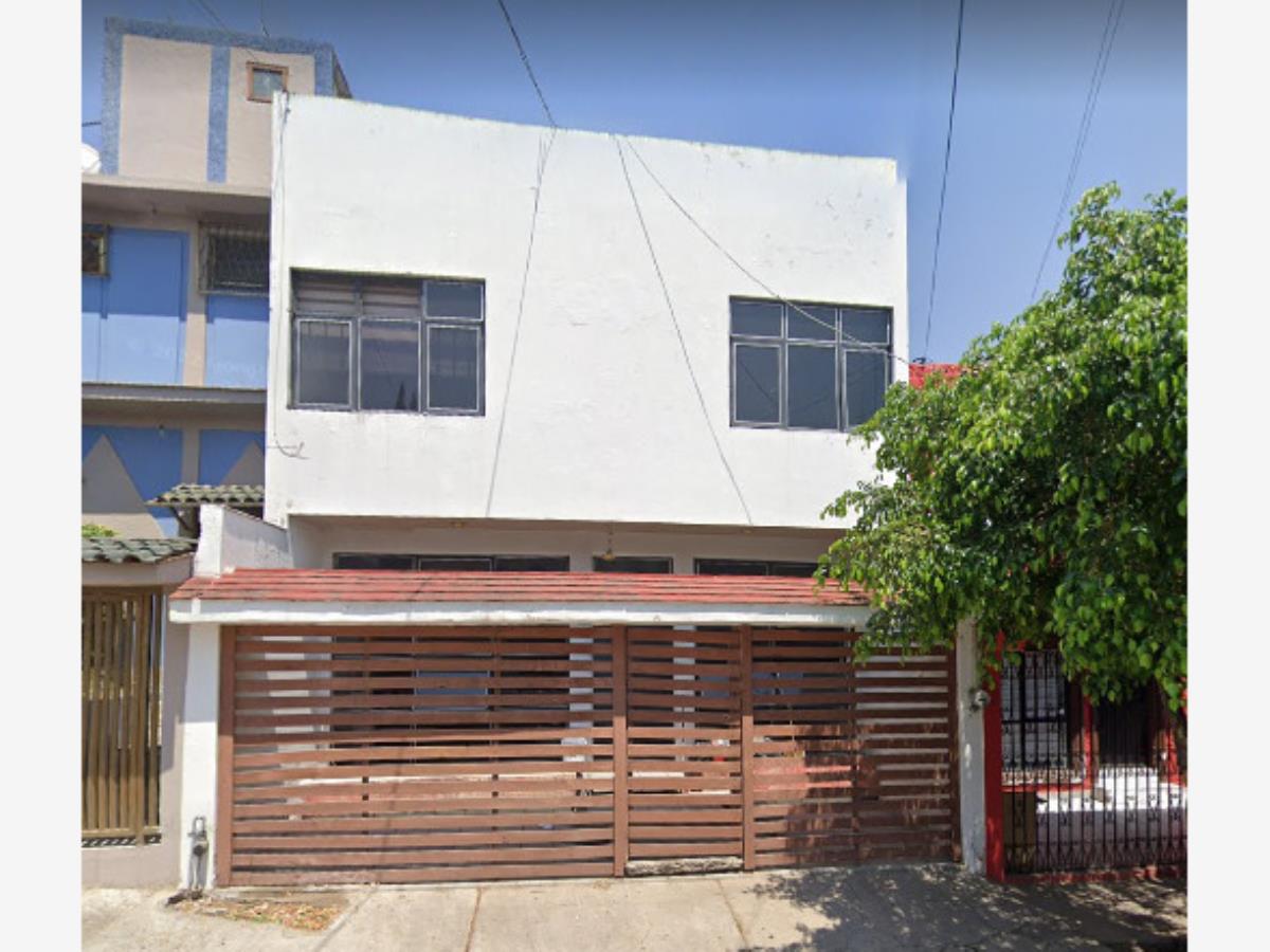 Casa en venta en Jardines de La Cruz 1a. Sección, Guadalajara — foto 1 de 10