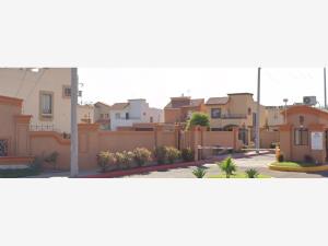 Casa en venta en Residencial Barcelona, Mexicali — foto 3 de 5