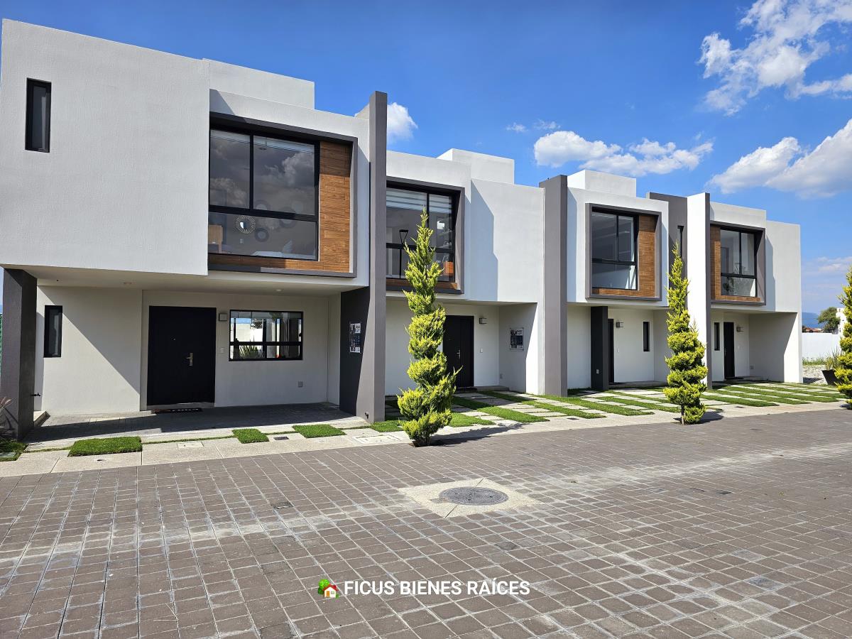 Casa en venta en San Mateo Otzacatipan, Toluca — foto 1 de 29