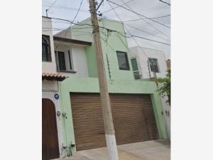 Casa en venta en Leon Moderno, León — foto 3 de 12