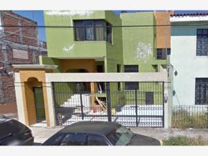 Casa en venta en Jardines de San Joaquín, Zamora — foto 3 de 13