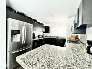 Casa en venta en Pórticos de San Antonio, Tijuana — foto 2 de 24