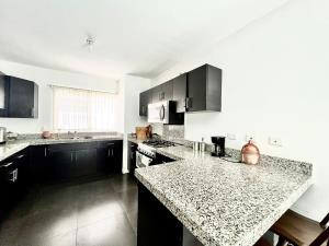 Casa en venta en Pórticos de San Antonio, Tijuana — foto 3 de 24