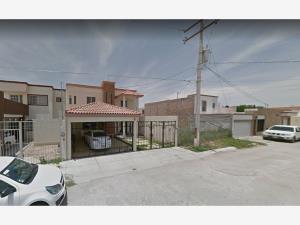 Casa en venta en Los Virreyes, Torreón — foto 2 de 6
