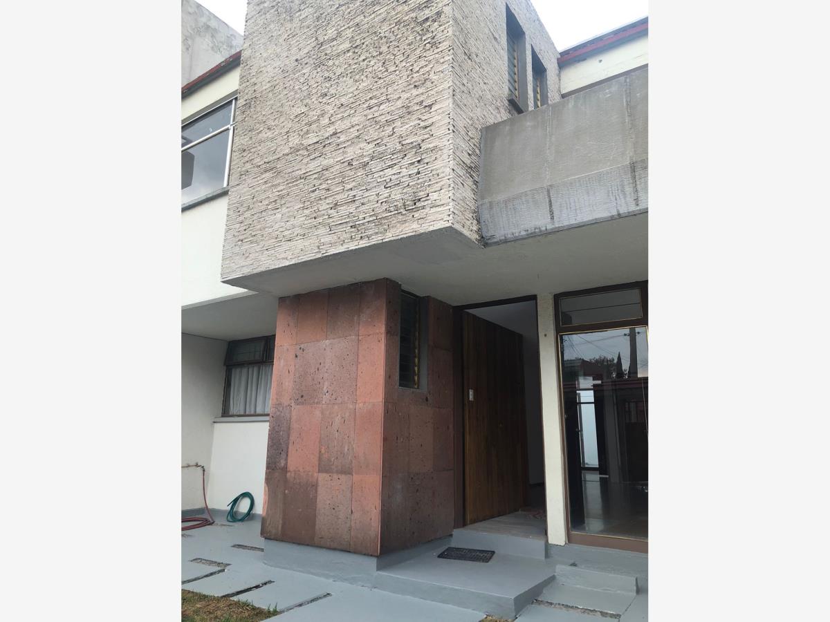 Casa en renta en Ciudad Satelite, Naucalpan de Juárez — foto 1 de 11