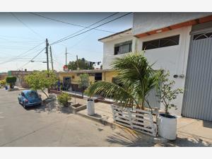 Casa en venta en Villas de Guadalupe, Guadalajara — foto 2 de 7
