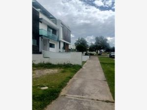 Terreno en venta en Valle Imperial, Zapopan — foto 3 de 9