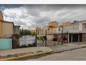Casa en venta en San Buenaventura, Toluca — foto 2 de 7
