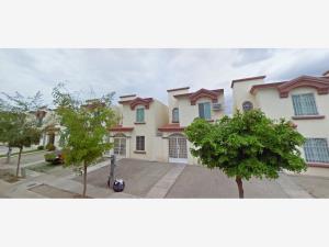Casa en venta en Villas del Humaya, Culiacán — foto 2 de 16