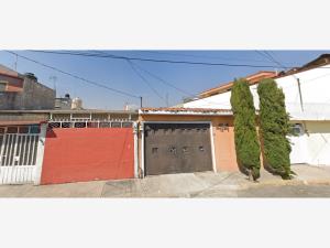 Casa en venta en Sección las Villas (Unidad Coacalco), Coacalco de Berriozábal — foto 2 de 18