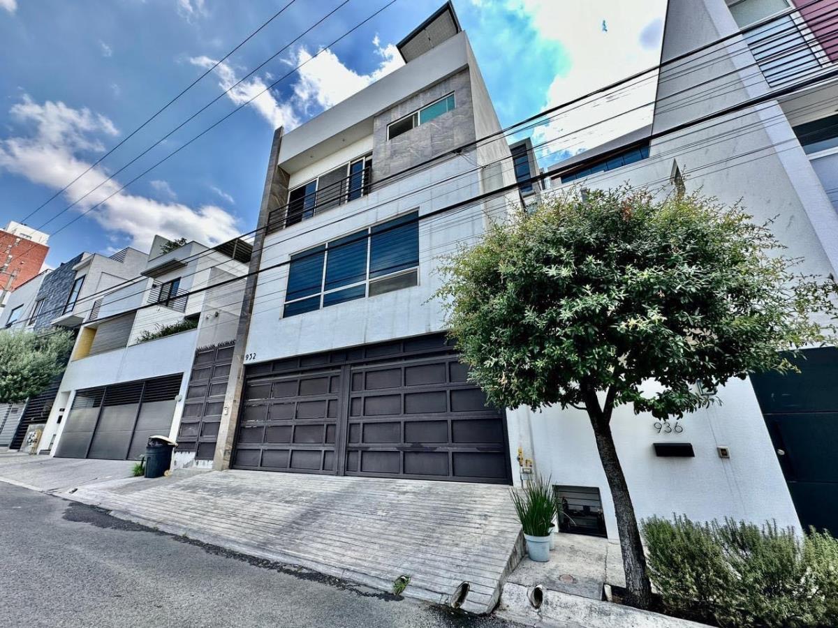 Casa en venta en Colinas de San Jerónimo, Monterrey — foto 1 de 16
