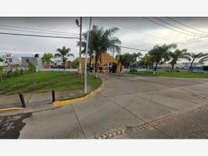 Casa en venta en Jardines Del Edén, Tlajomulco de Zúñiga — foto 3 de 6