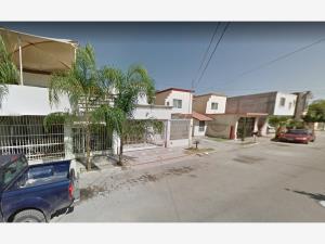 Casa en venta en Casa Blanca, Torreón — foto 2 de 7