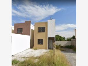 Casa en venta en Paseo de la Loma, Apodaca — foto 2 de 15