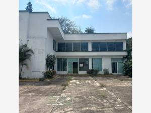 Edificio en renta en Santa Emilia, Poza Rica de Hidalgo, Veracruz de Ignacio de la Llave