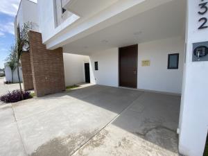 Casa en venta en La Rioja Residencial, Torreón — foto 2 de 42