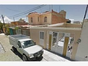 Casa en venta en Lázaro Cárdenas, Querétaro — foto 2 de 8
