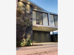 Casa en venta en Los Pirules, León — foto 2 de 28