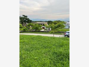 Terreno en venta en El Chivato (Providencia), Villa de Álvarez, Colima Terreno en venta en El Chivato (Providencia), Villa de Álvarez, Colima