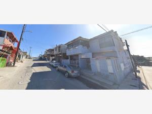 Casa en venta en Jardines del Rubi, Tijuana — foto 2 de 7