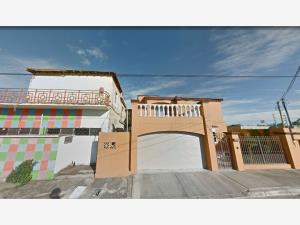 Casa en venta en Independencia, Mexicali — foto 2 de 12