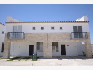 Casa en venta en Valle de los Almendros, Torreón, Coahuila de Zaragoza Casa en venta en Valle de los Almendros, Torreón, Coahuila de Zaragoza