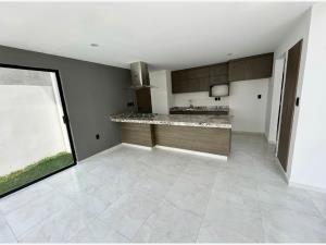 Casa en venta en Lomas de la Rioja, Alvarado — foto 3 de 10