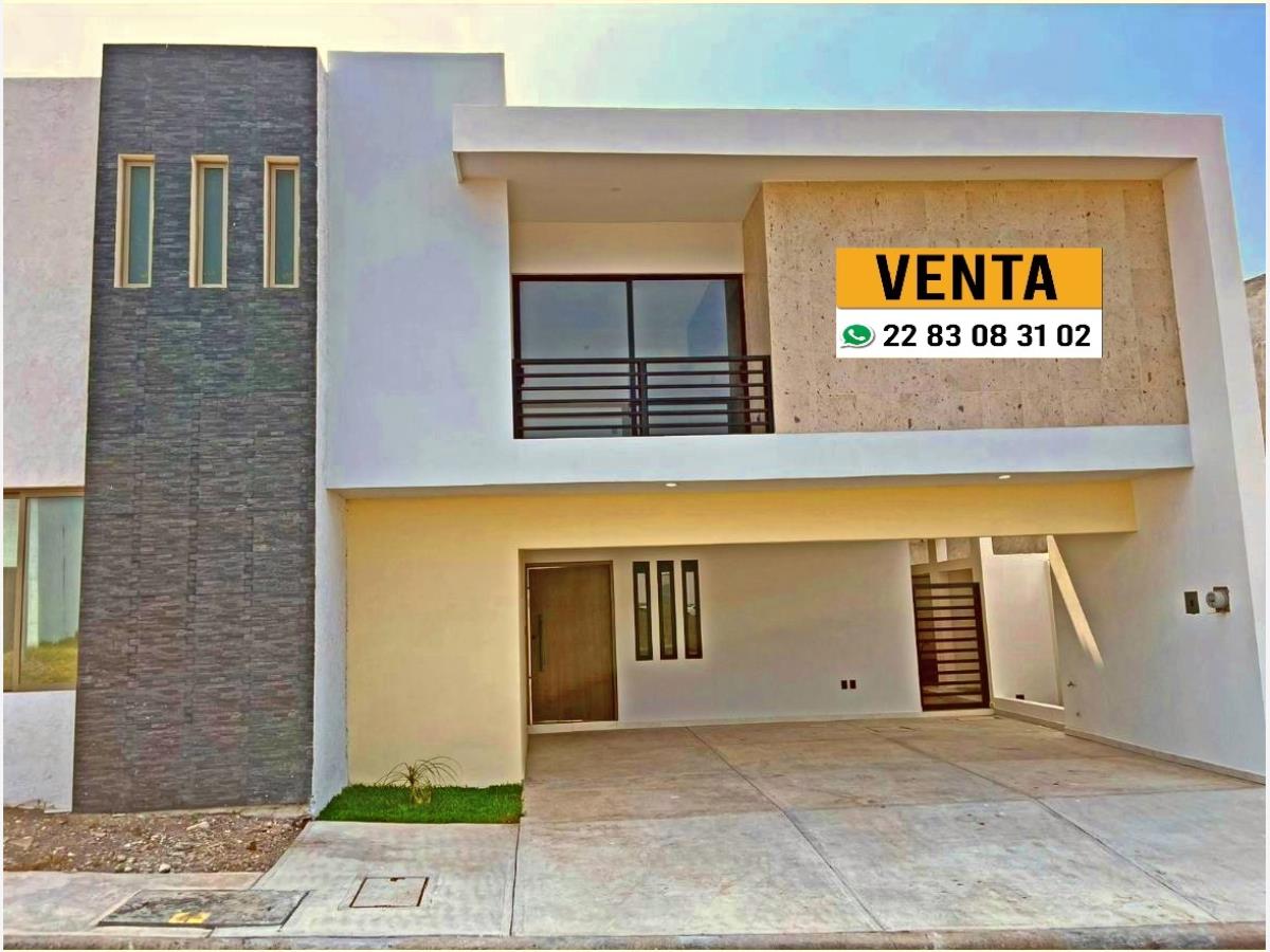 Casa en venta en Lomas de la Rioja, Alvarado — foto 1 de 10