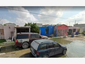 Casa en venta en Toboganes, Nuevo Laredo — foto 2 de 6
