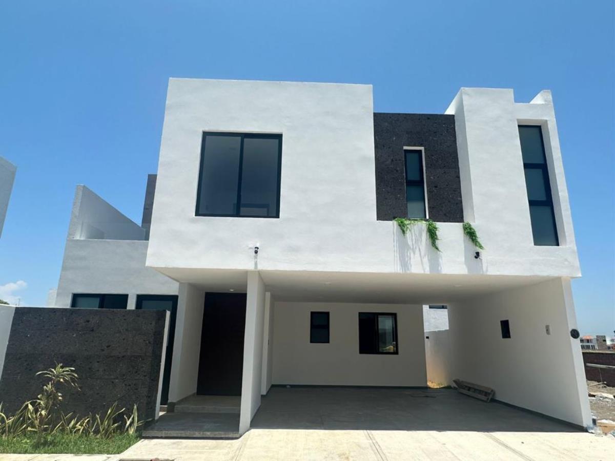 Casa en venta en Las Lomas Residencial, Alvarado — foto 1 de 7