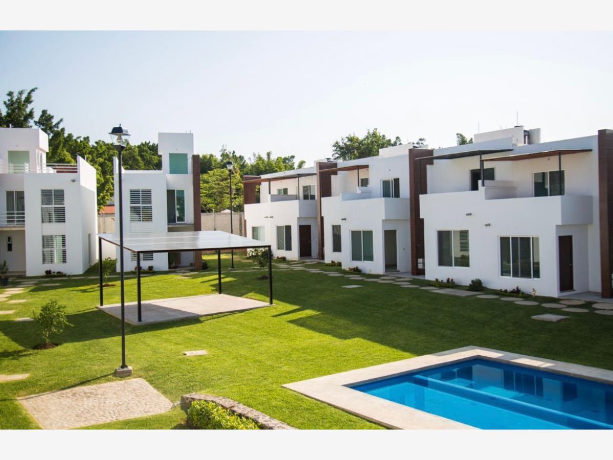 Casa en venta en Lomas de Jiutepec, Jiutepec — foto 1 de 10