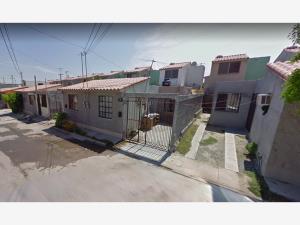 Casa en venta en La Cima, Reynosa — foto 3 de 7