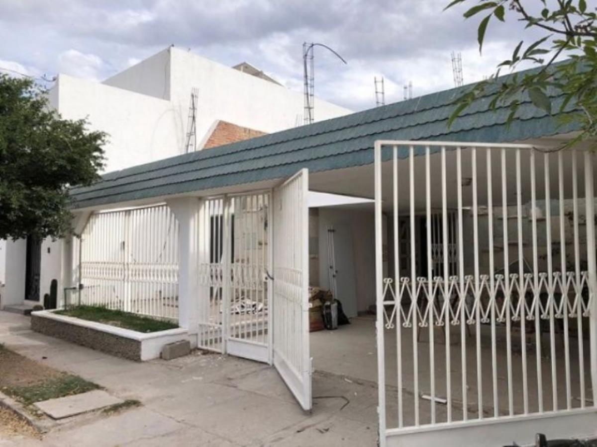 Casa en venta en Torreon Jardin, Torreón — foto 1 de 26