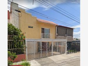 Casa en venta en Zapopan Centro, Zapopan — foto 2 de 10
