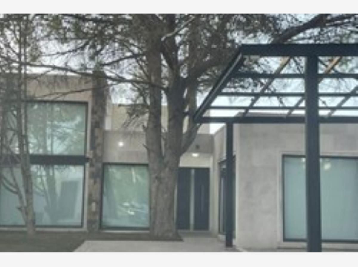 Casa en venta en Gonzalez Norte, Saltillo — foto 1 de 15