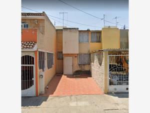 Casa en venta en Plutarco Elias Calles 1, Guadalajara — foto 2 de 14