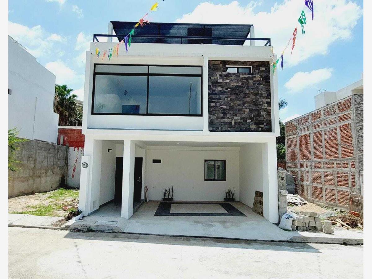Casa en venta en Plan de Ayala Ampliación Norte, Tuxtla Gutiérrez — foto 1 de 35