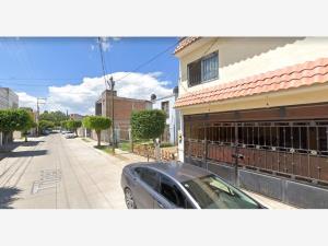 Casa en venta en Villa Magna, León — foto 2 de 17