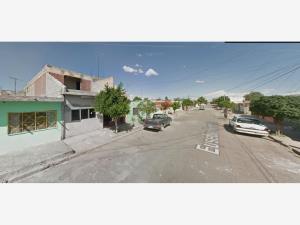 Casa en venta en Niños Heroes, Matamoros — foto 3 de 6
