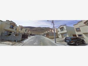 Casa en Villa Residencial del Bosque, Tijuana, Baja California