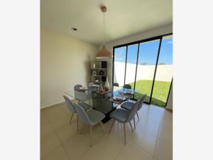 Casa en venta en Cholul, Mérida — foto 3 de 13